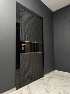 Входная дверь в квартиру